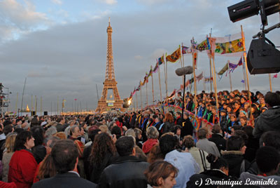 Rassemblement au Trocadéro pour la Journée Mondiale du refus de la Misère.